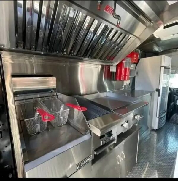 Food Truck - Image 7