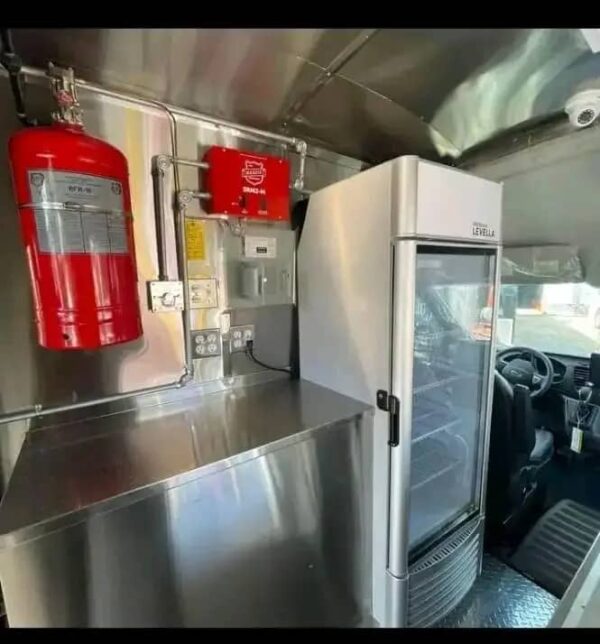 Food Truck - Image 8