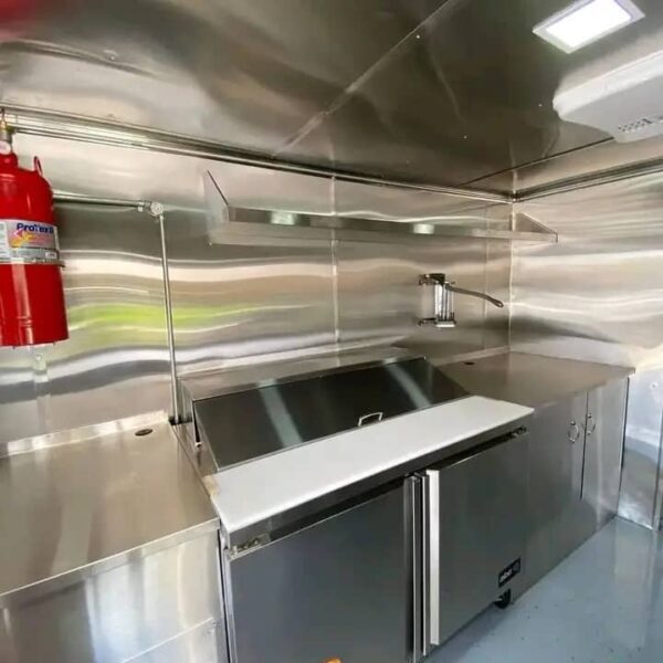 Custom 18ft Latin Food Truck - Image 6