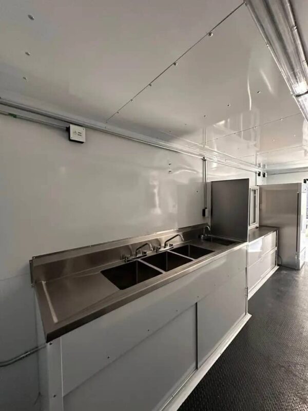 Brand New Food Trailer - Image 9